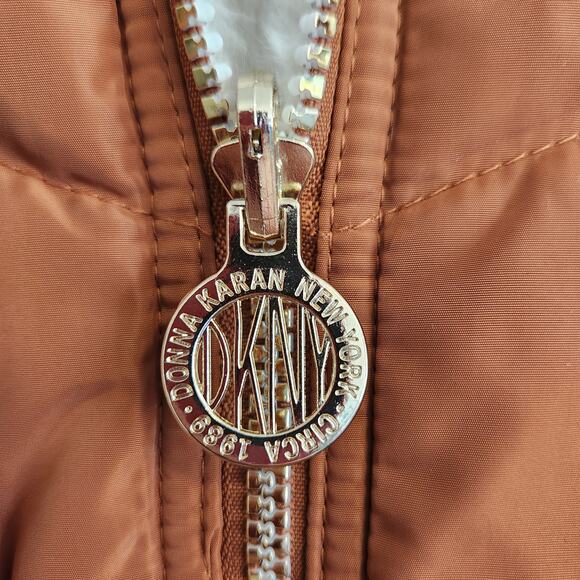 DKNY Girl's‎ Size Large 14/16 Reversable Burnt Orange/White Faux Fur Jacket NWT - Picture 3 of 9